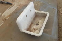 kitchen-sink-before-left