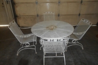 lawn-furniture-before-1